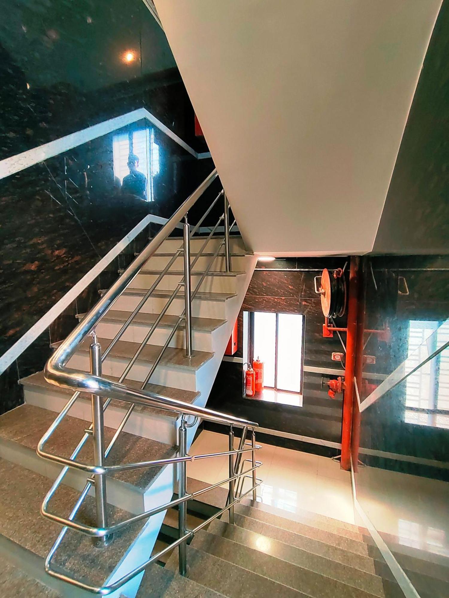 Hotel Steam Kolkata Luaran gambar