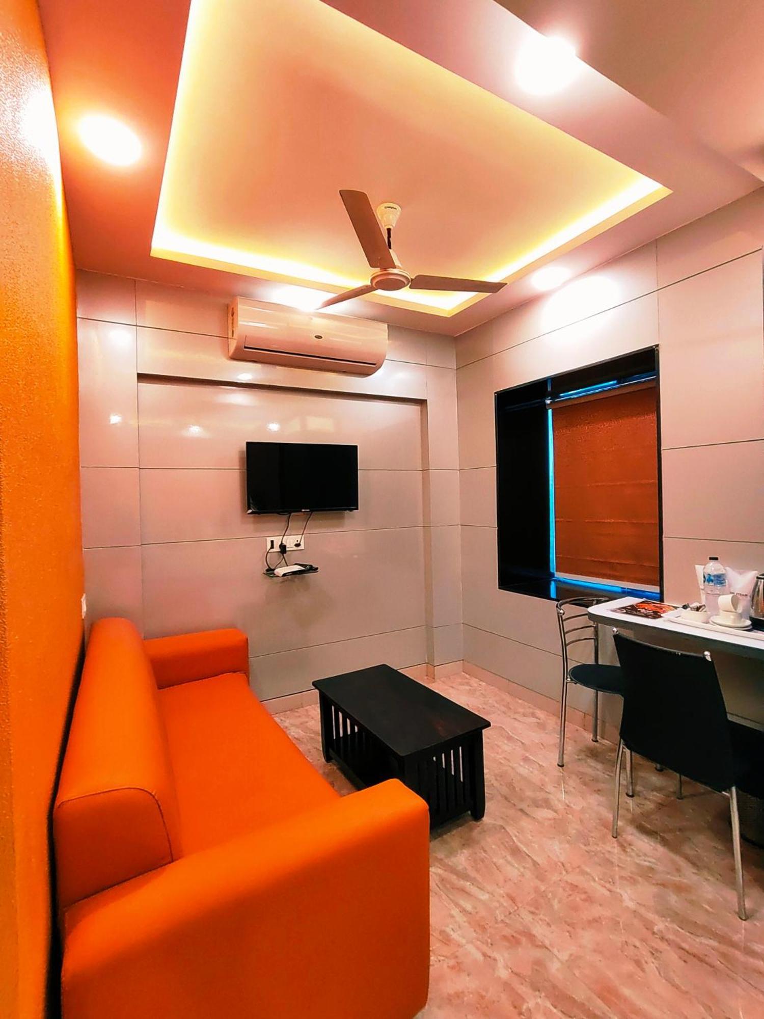 Hotel Steam Kolkata Luaran gambar